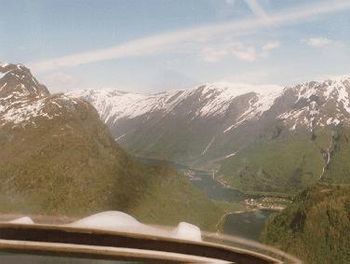 Auf dem Weg nach Sandane Flugplatz